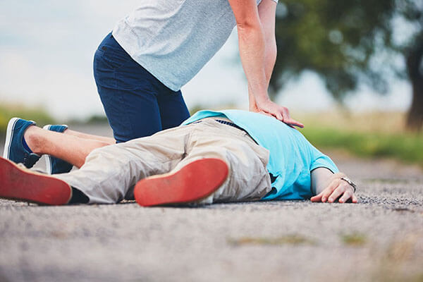 عملیات احیا (CPR)