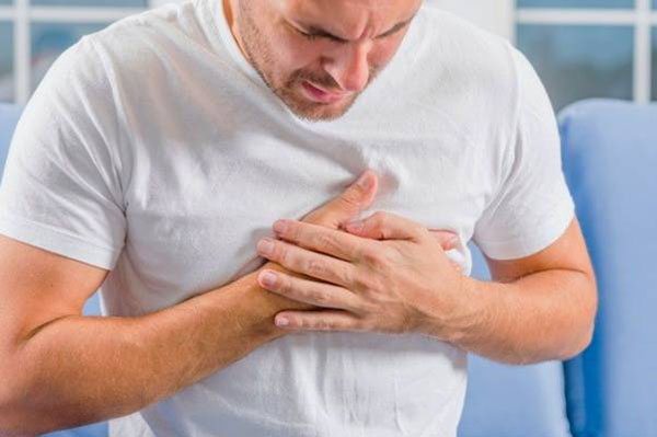 مهم ترین علائم گرفتگی رگ قلب در جوانان